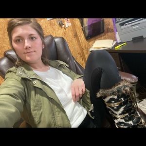 Meet your Posher, Jacie